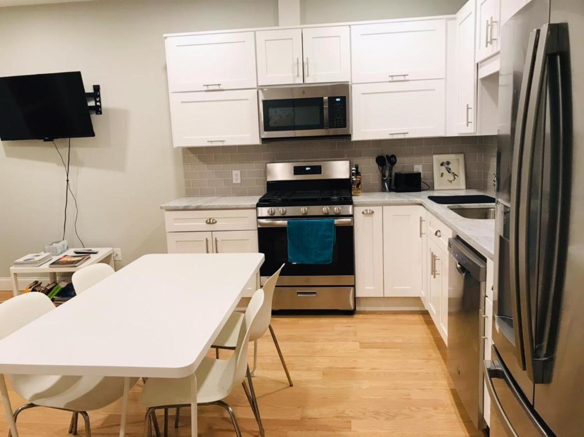 Renovated, 10 Min From The City 波士顿 外观 照片
