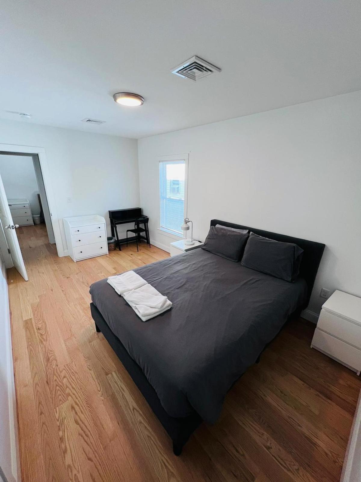 Renovated, 10 Min From The City 波士顿 外观 照片